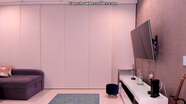 Paula_Fer - Uploaded - 2020-09-26