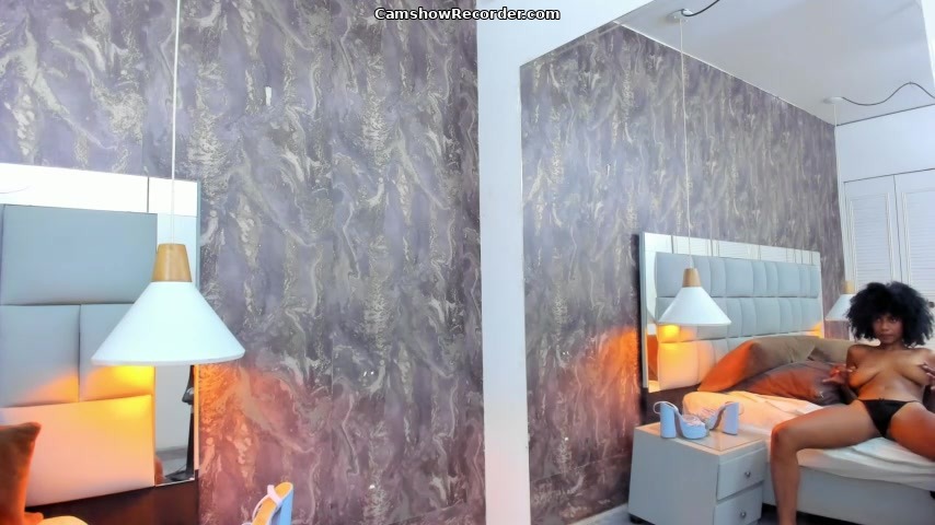 gia_bell - Stripchat - 2026-07-20