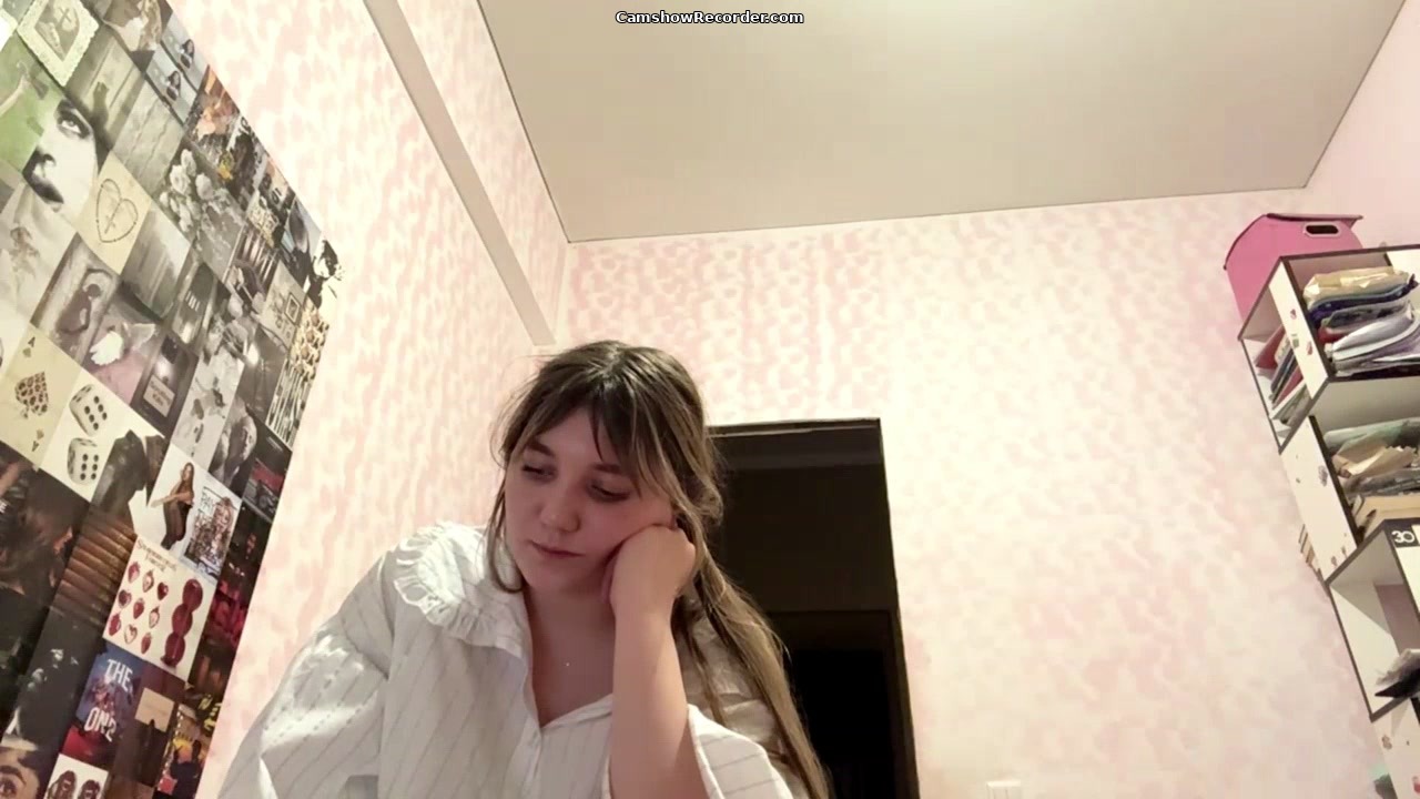 AlexandraSaenz69 - Xlovecam - 2026-08-14