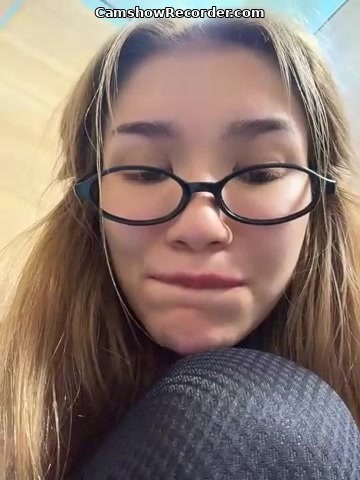 FlashTitsRoyal - Stripchat - 2026-08-23 - Part 4